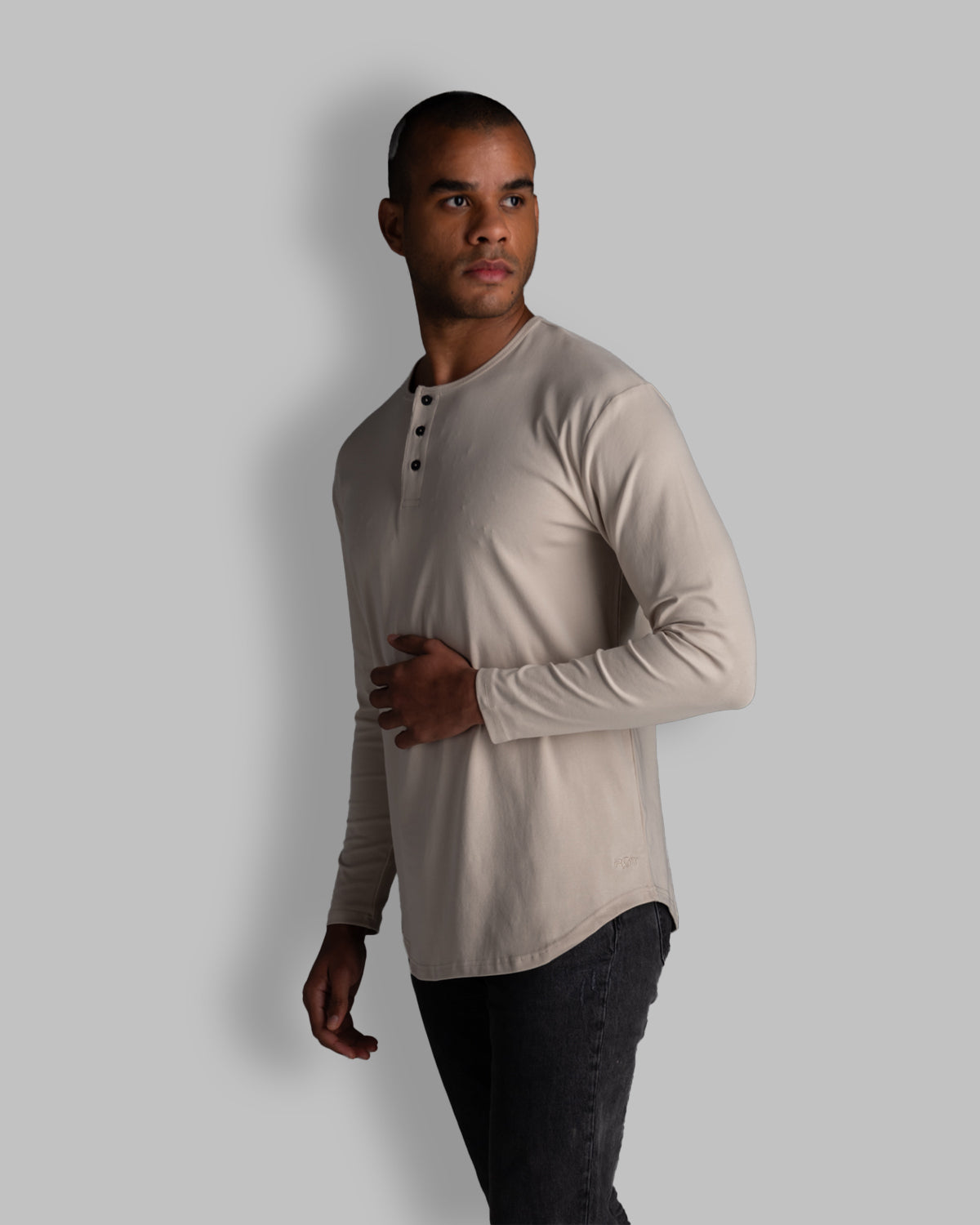 Long Sleeve Curved Henley T-Shirt: Stone