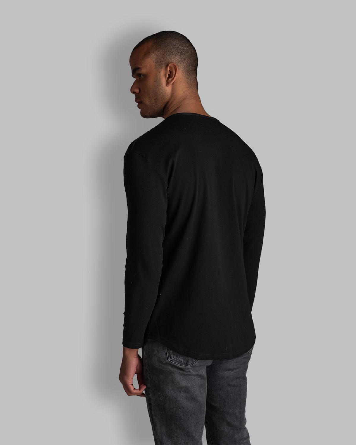 Long Sleeve Curved Henley T-Shirt: Black