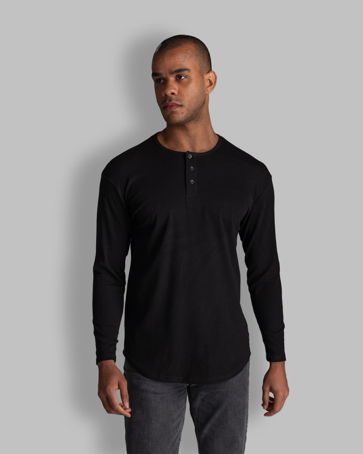 Long Sleeve Curved Henley T-Shirt: Black
