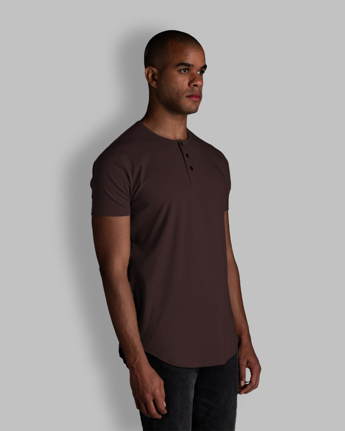 Origin Curved Henley T-Shirt: Mochavino
