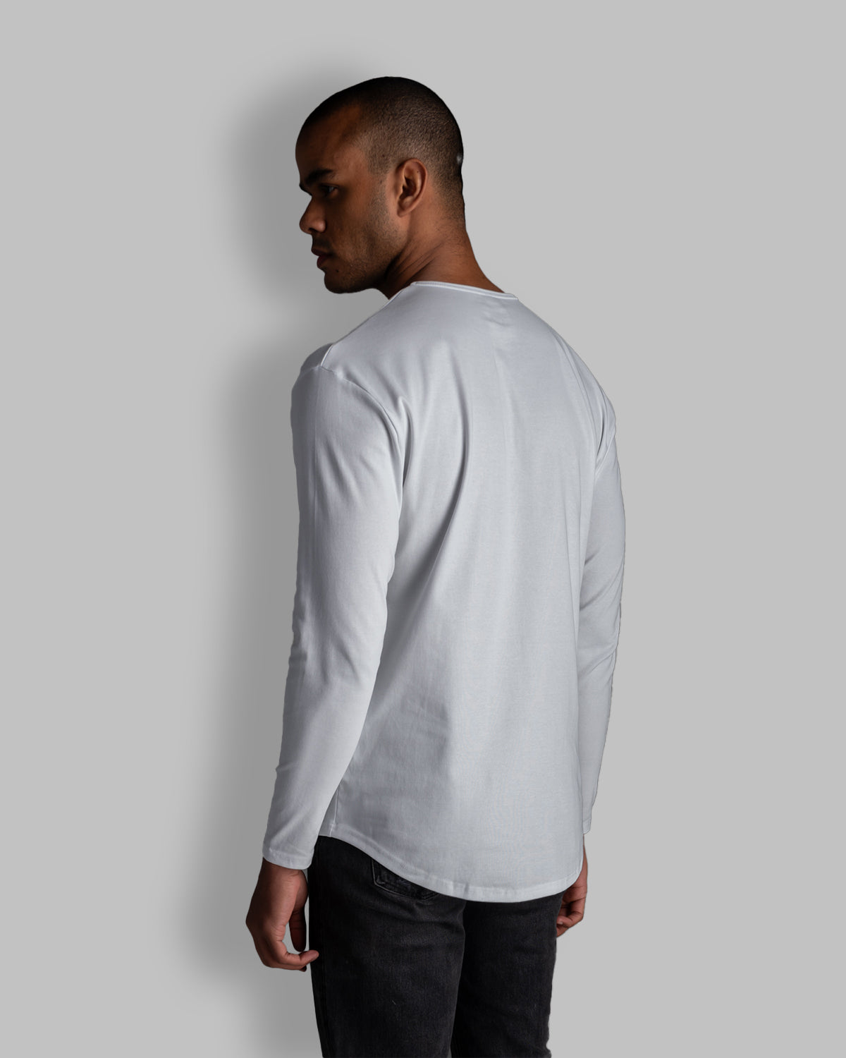 Long Sleeve Curved Crew T-Shirt: White